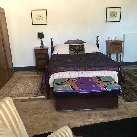 Chambre Sdb Privee Townhouse 26 Chambres D'Hotes Civray Civray  Екстер'єр фото